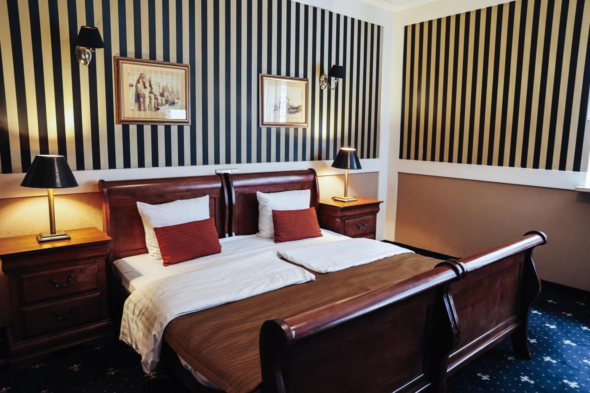 Hotel Diament Bella Notte Katowice - Хожув Экстерьер фото